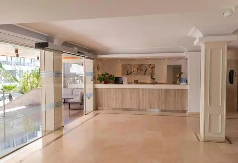 فندق R2 Veronica