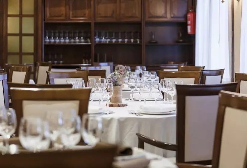 호텔 Restaurante Emilio