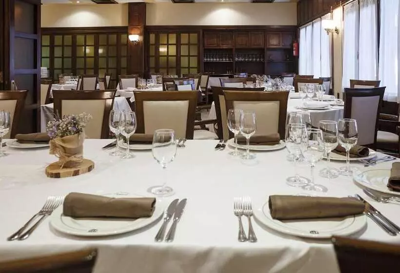 호텔 Restaurante Emilio