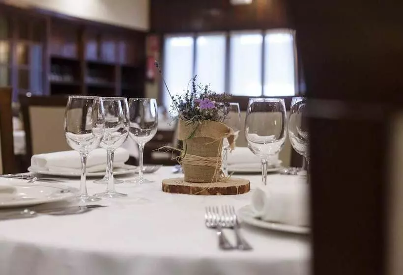 호텔 Restaurante Emilio