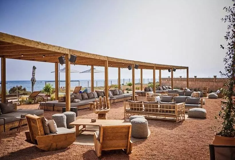 酒店 Universal Grand Leon & Spa