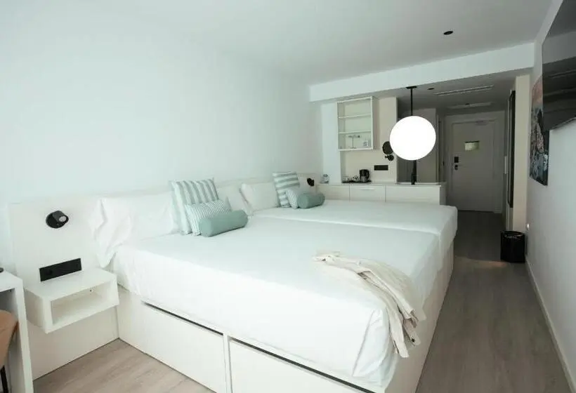 ホテル Villa España