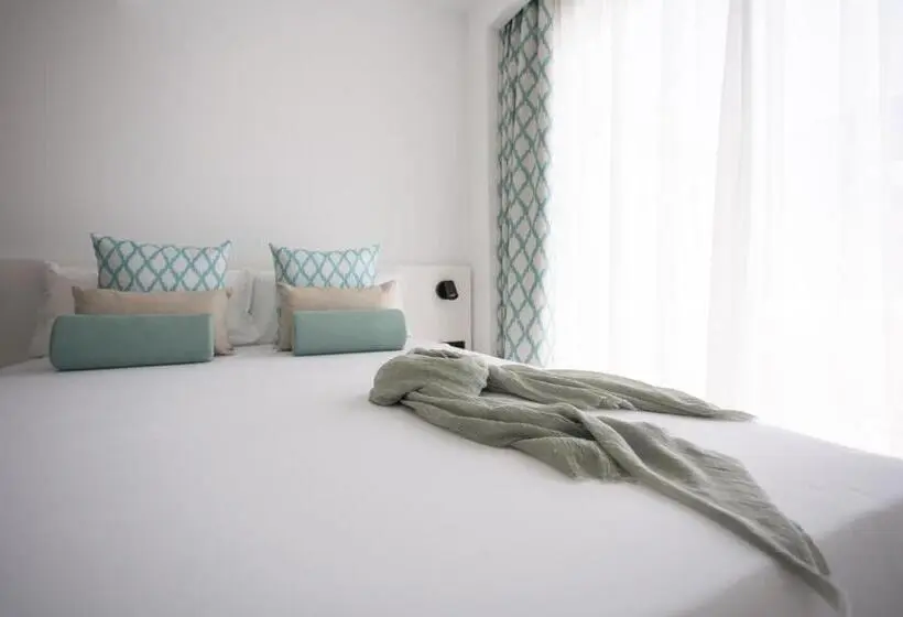 ホテル Villa España