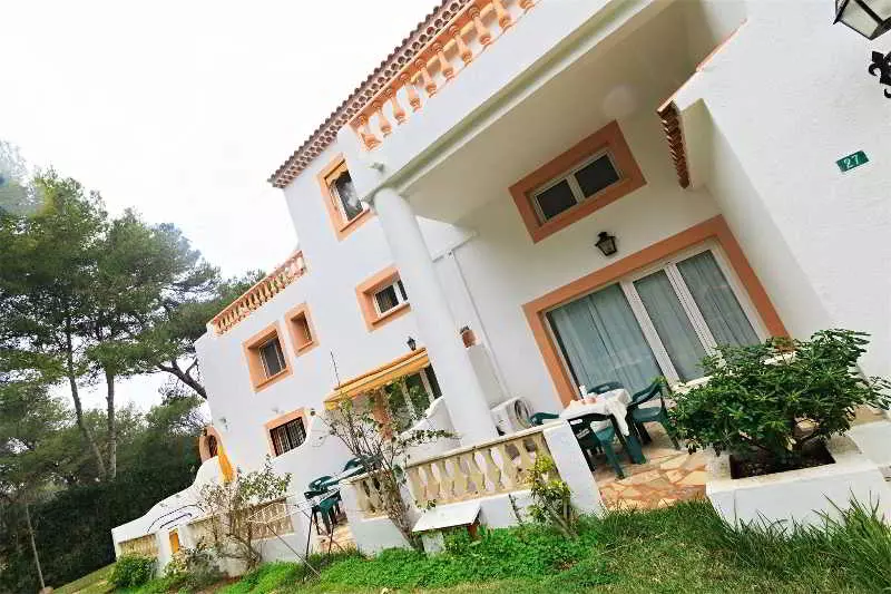 Mr Hotelet De La Raconà & Apartments