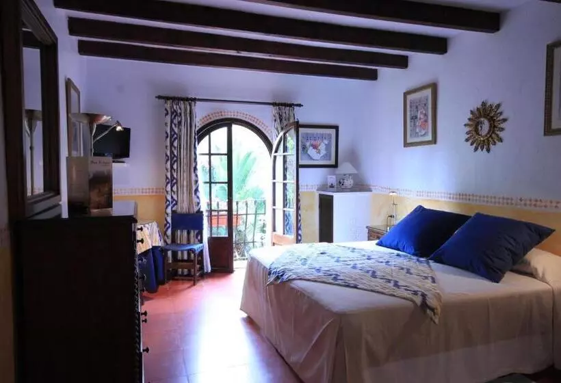 Petit Hotel Ses Rotges   Only Adults