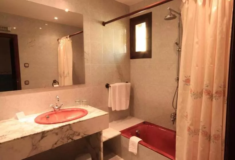 Petit Hotel Ses Rotges   Only Adults