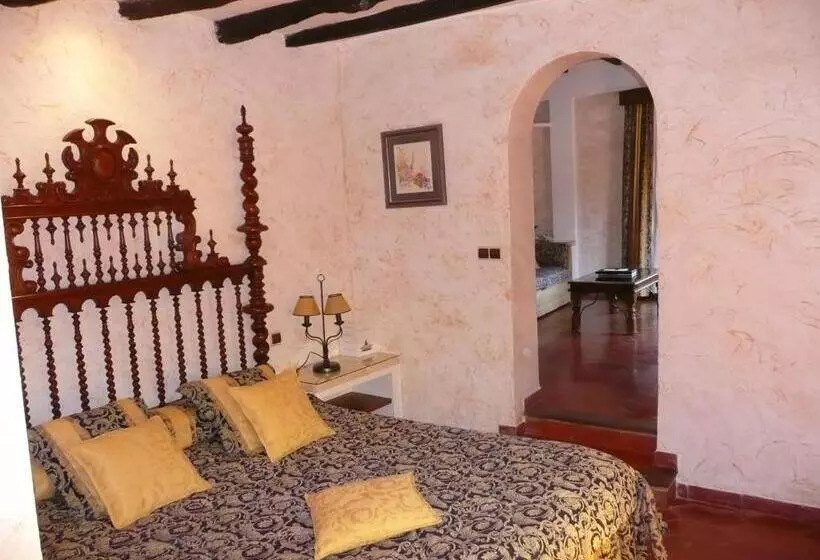 Petit Hotel Ses Rotges   Only Adults