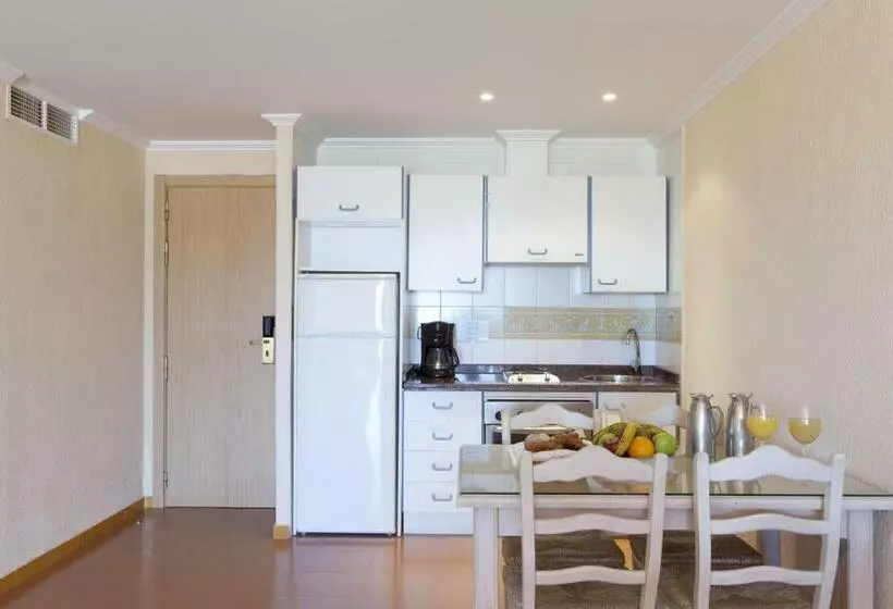 בית מלון כפרי Playavera