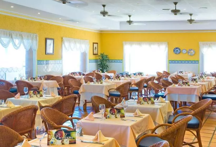 בית מלון כפרי Playavera