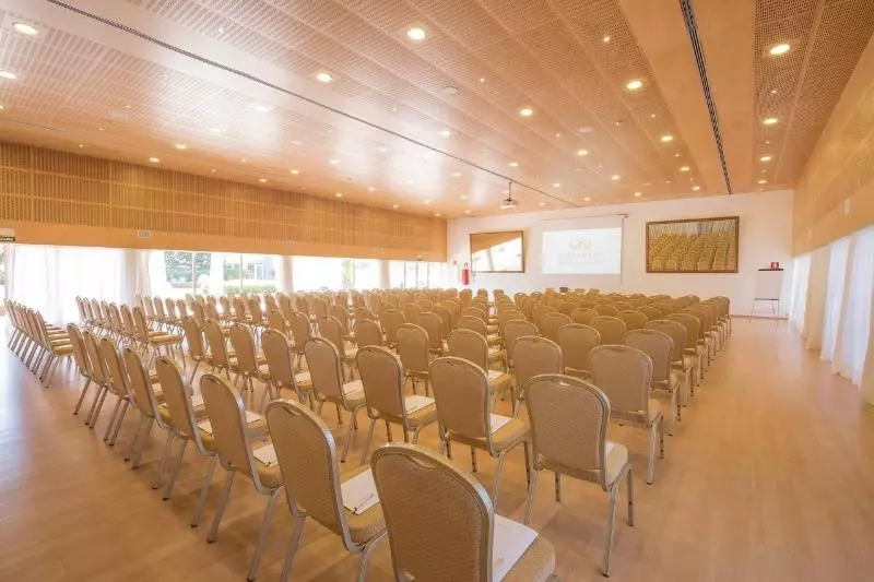 Grand Palladium White Island Resort & Spa