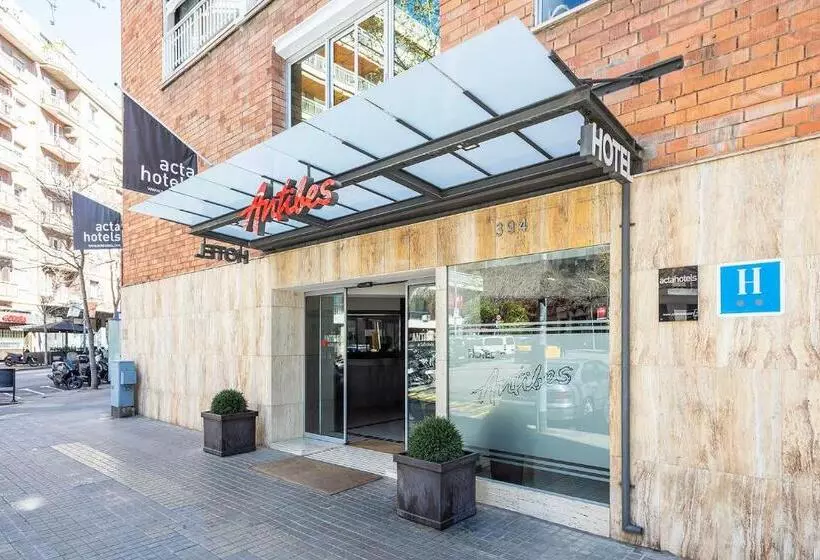 Отель Acta Antibes