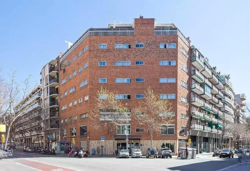 Отель Acta Antibes