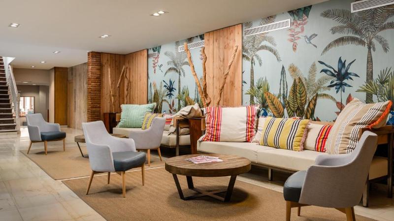 هتل ALEGRIA Maripins