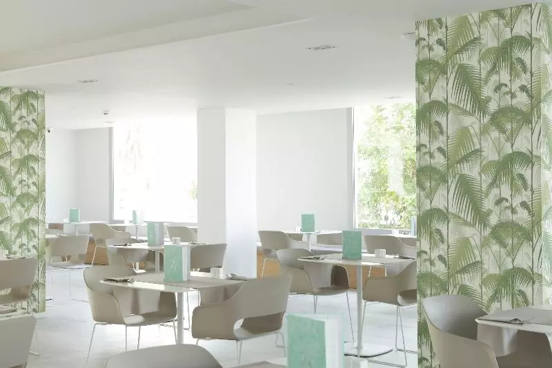 ホテル Anfora Ibiza