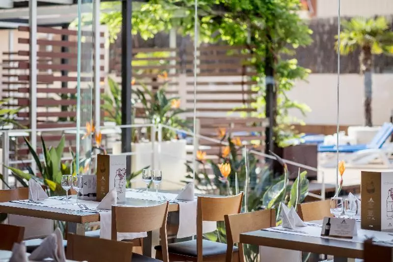 Aqua Hotel Promenade & Spa 4 Sup*