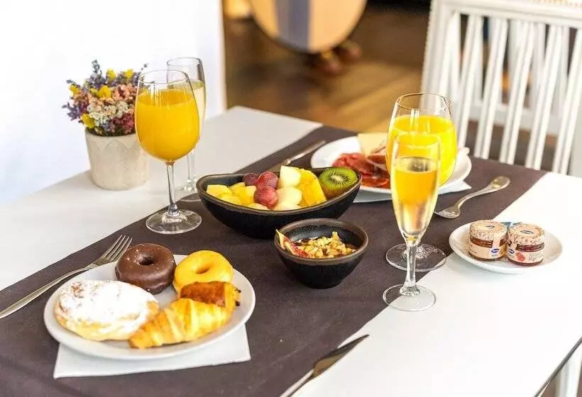 Отель Blancafort Spa Termal