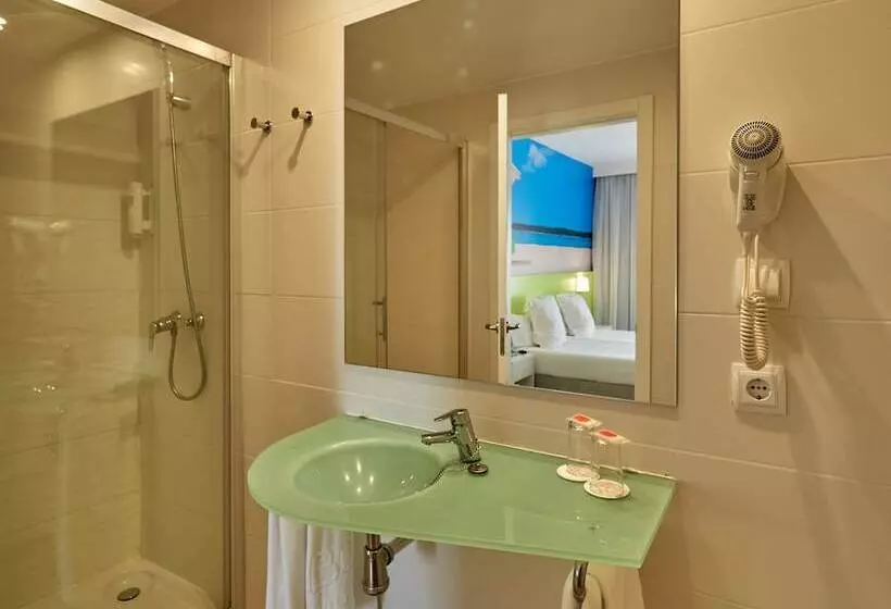 Отель Bq Carmen Playa Adults Only