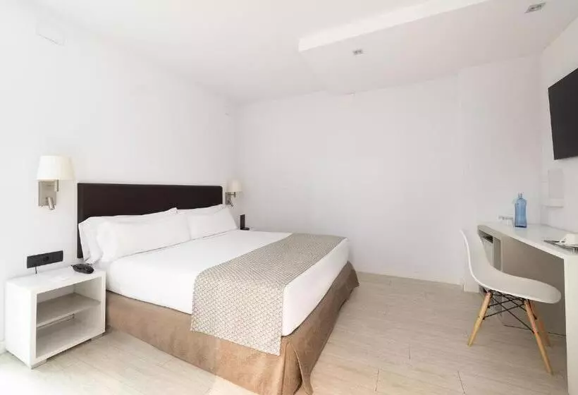 בית מלון כפרי Catalonia Albeniz