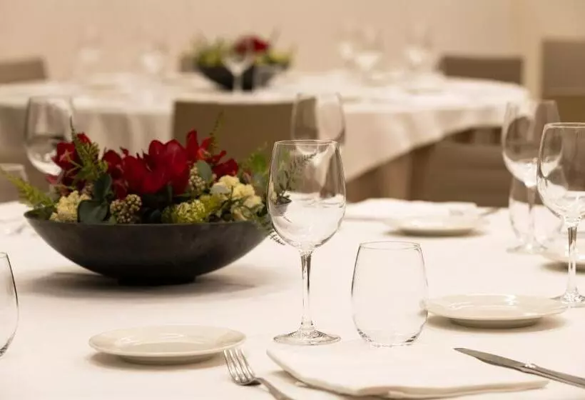 호텔 Catalonia Diagonal Centro