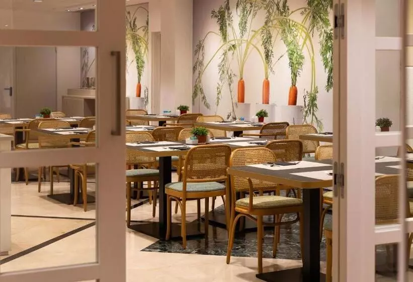 호텔 Catalonia Diagonal Centro