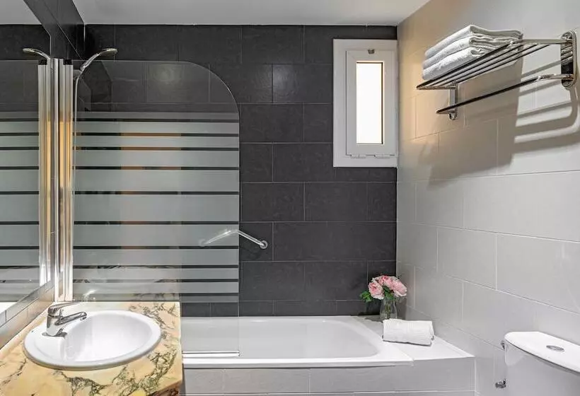 Отель Catalunya