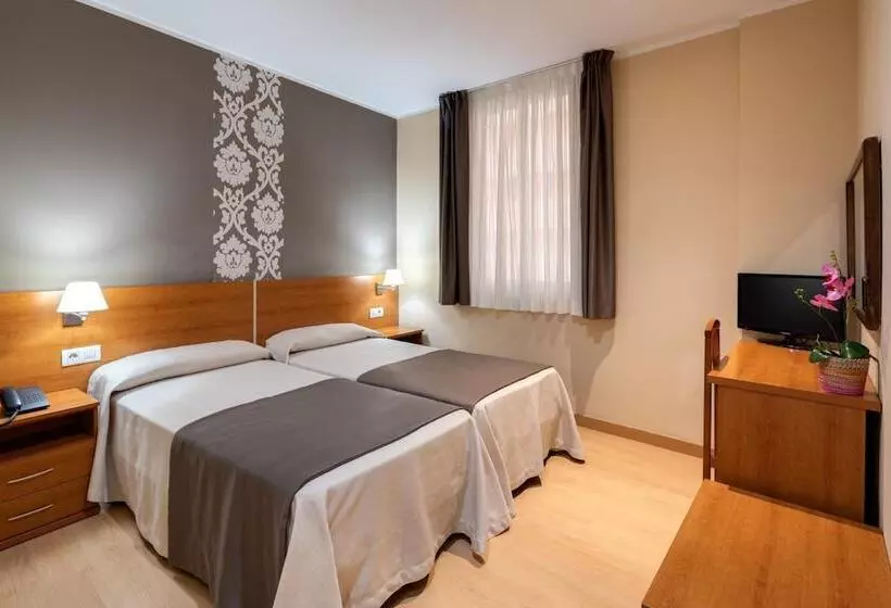 Отель Catalunya