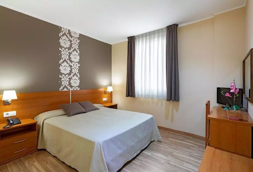 Отель Catalunya