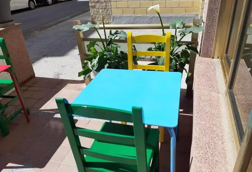 בית מלון כפרי Clibomar Jamaica