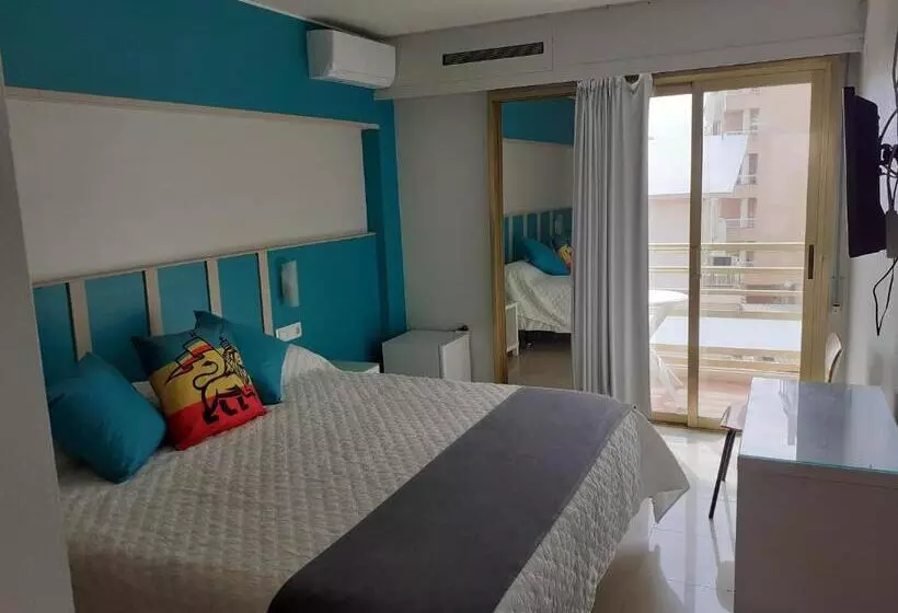 בית מלון כפרי Clibomar Jamaica