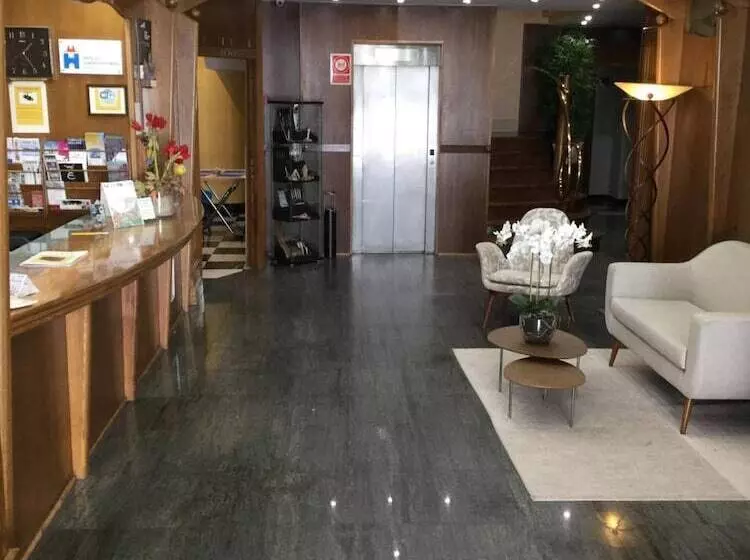 בית מלון כפרי Cordón