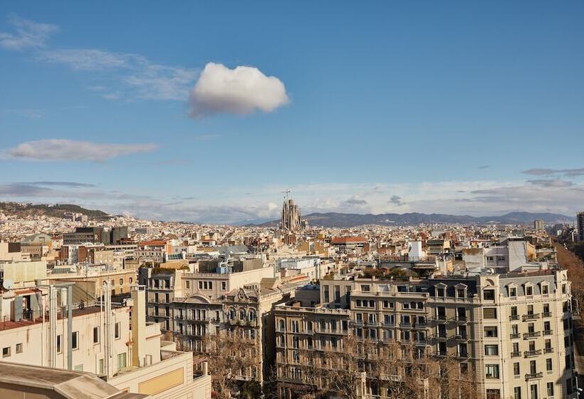 هتل El Avenida Palace