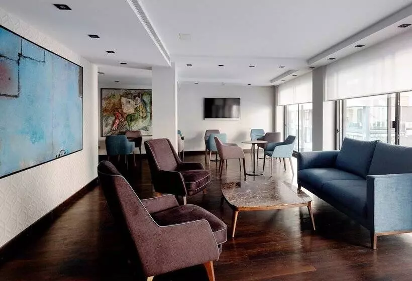 Отель Hg City Suites Barcelona