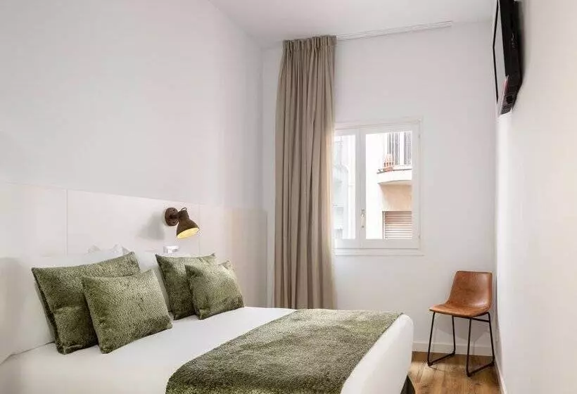 Отель htop Bcn City