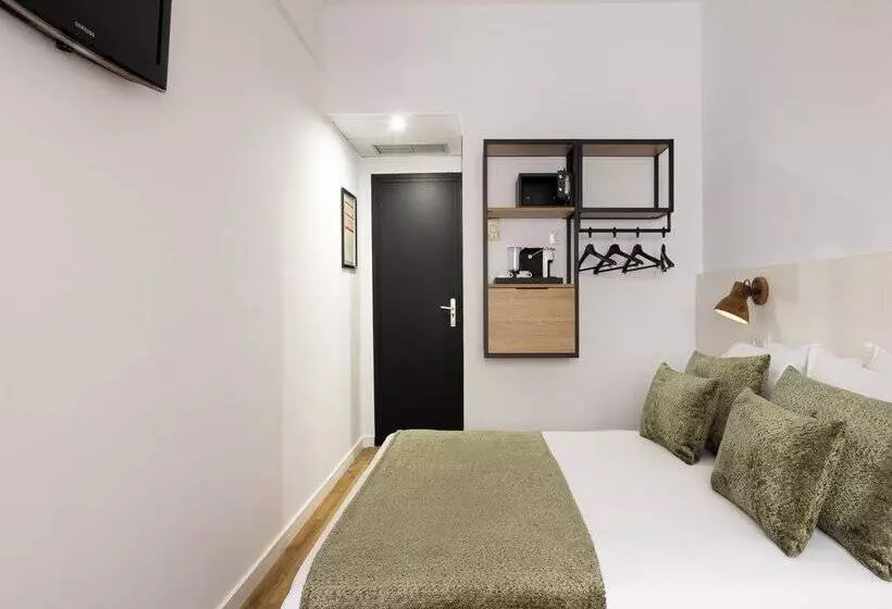 Отель htop Bcn City