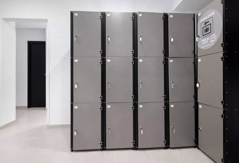 Отель htop Bcn City