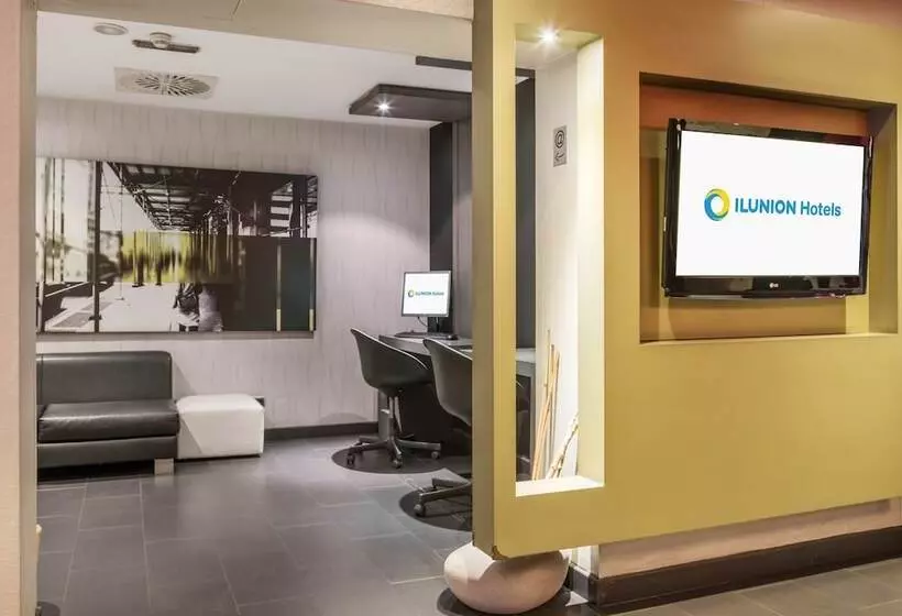 Отель Ilunion Almirante