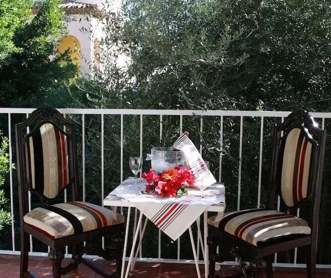 בית מלון כפרי Los Globos