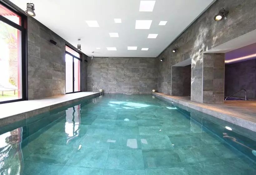 酒店 Pure Salt Garonda  Adults Only