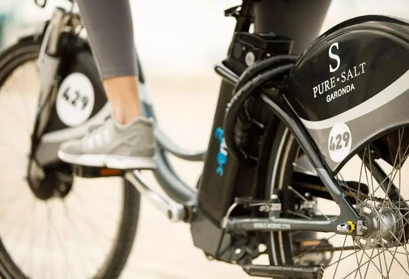 酒店 Pure Salt Garonda  Adults Only