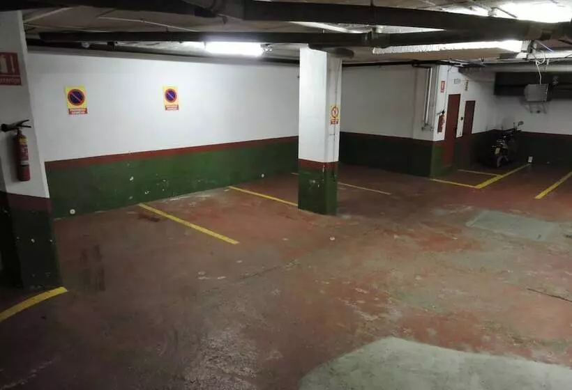 Отель Ronda House