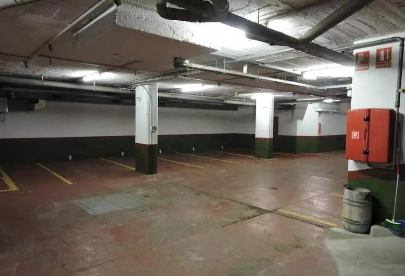 Отель Ronda House