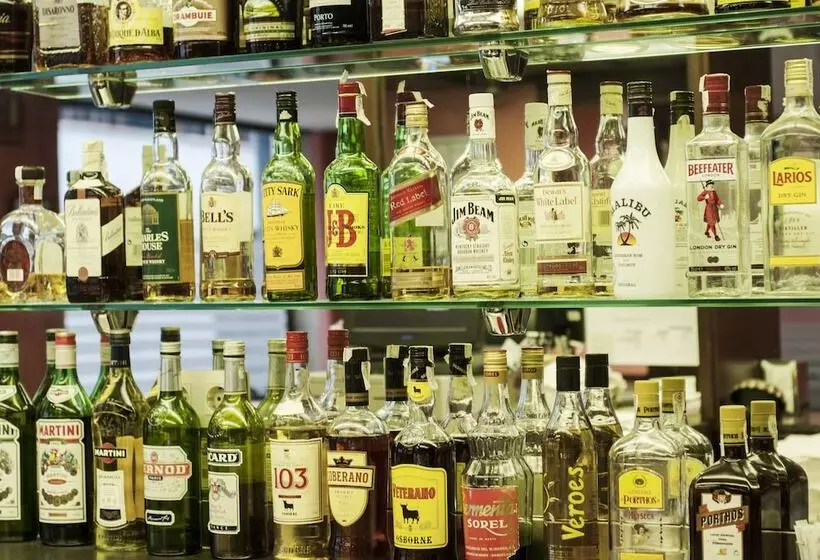 Отель Ronda House