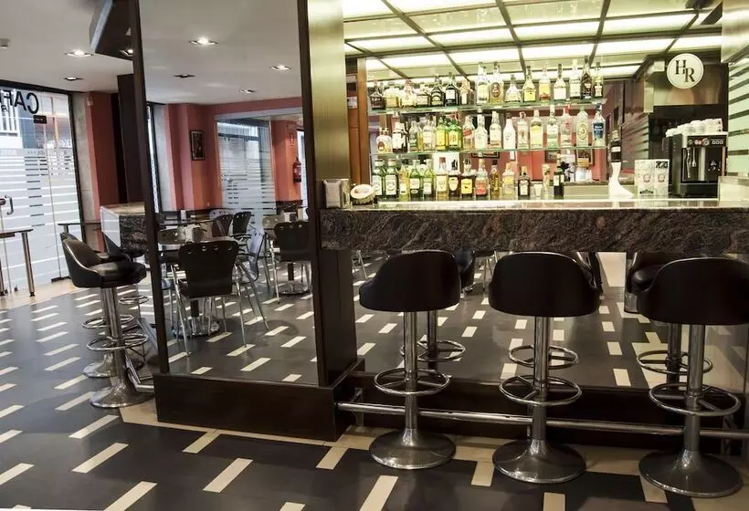 Отель Ronda House