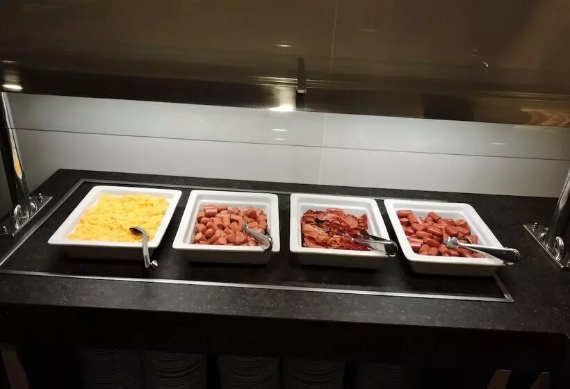 Отель Ronda House