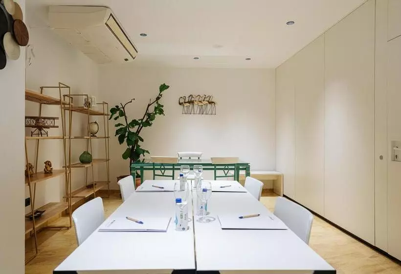 ホテル Thb Maria Isabel  Adults Only