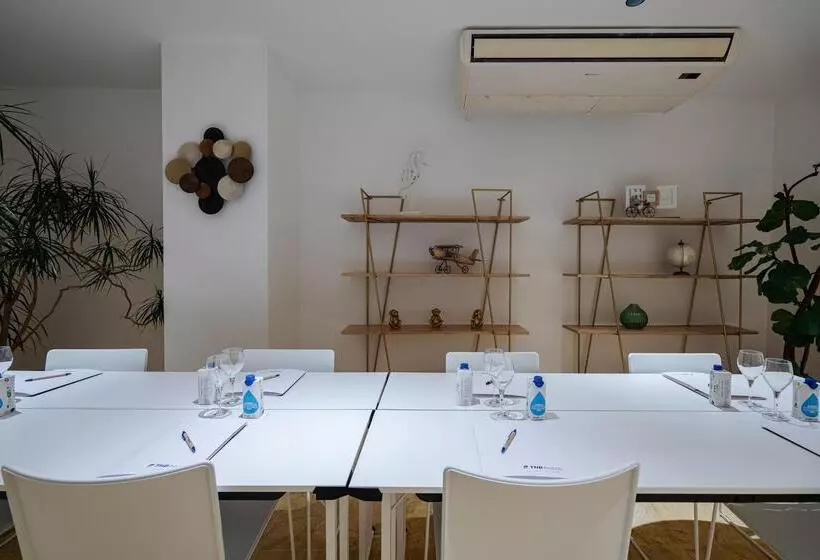 ホテル Thb Maria Isabel  Adults Only