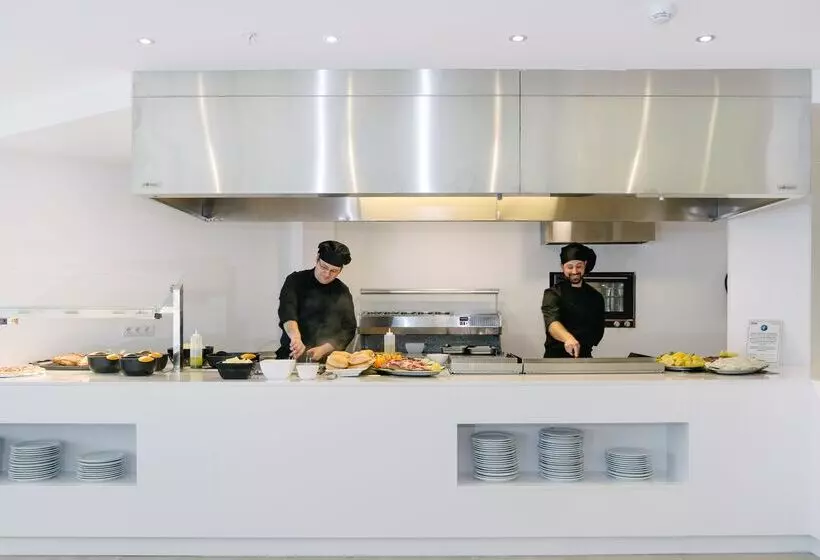 ホテル Thb Maria Isabel  Adults Only