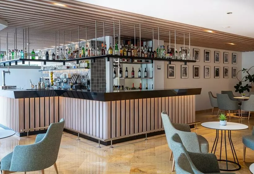 ホテル Thb Maria Isabel  Adults Only