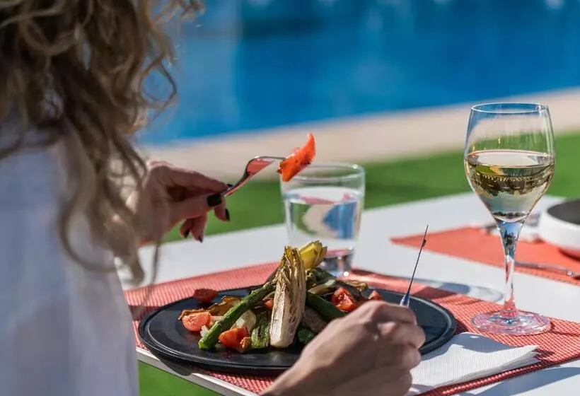 ホテル Thb Maria Isabel  Adults Only