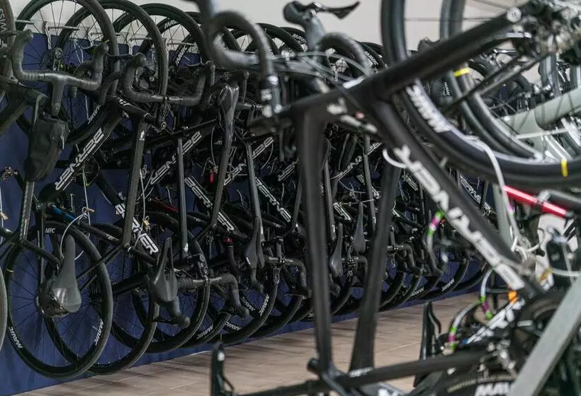 ホテル Thb Maria Isabel  Adults Only